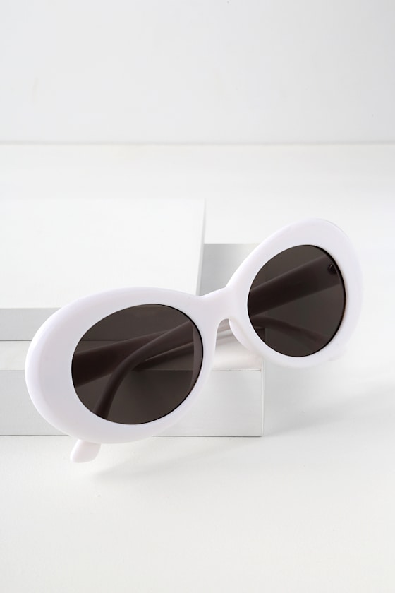 ★HANGLE EYEWEAR★ Street Oval Chic Sunglasses White MUSINSA | HANGLE EYEWEAR Street Oval Chic Sunglasses Green