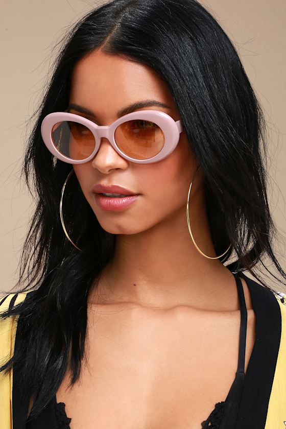Cecil Nude and Yellow Sunglasses 4