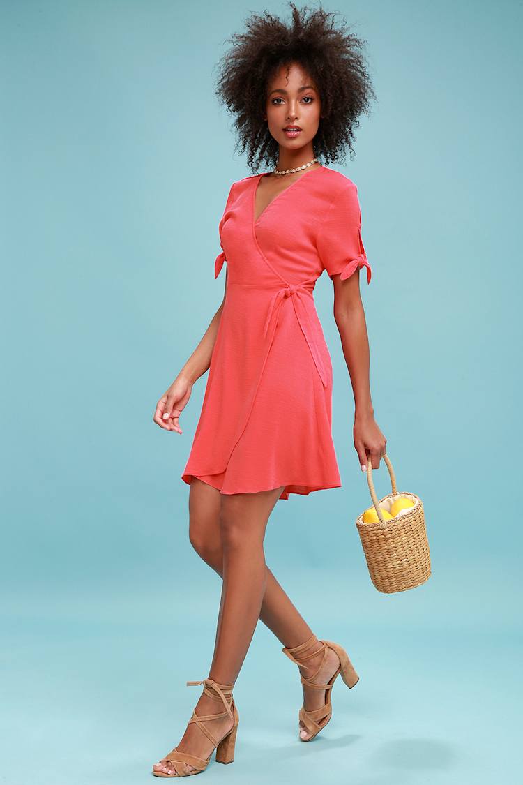 strapless open back dress Pink Tulip Floral Chiffon Wrap Front Short Sleeve Maxi Dress main image 0