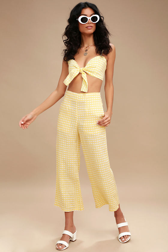 Garnier Yellow Gingham Tie-Front Crop Top 1