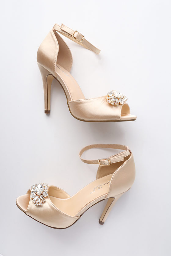 Nude Lace Rhinestone Floral Pumps
