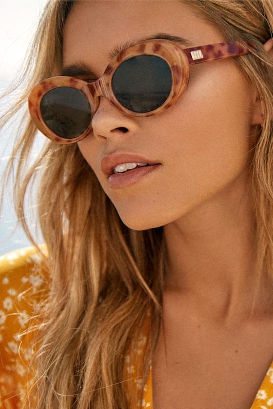 The Love Tempo Tortoise Sunglasses 4