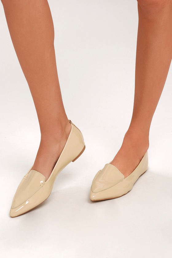 nude patent flat