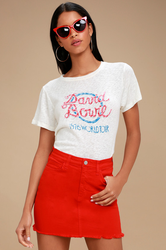 pretty little thing red denim skirt