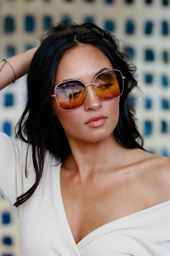 Playa Grande Gold and Pink Sunglasses 1