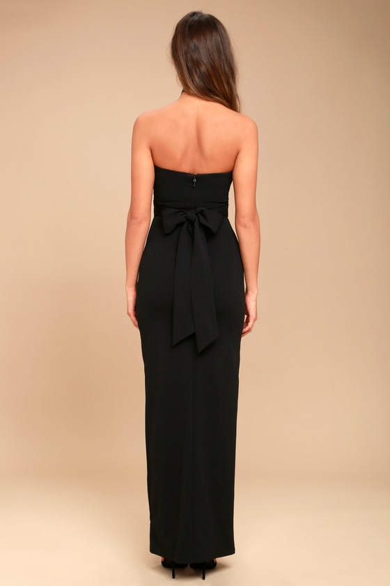 black gown strapless