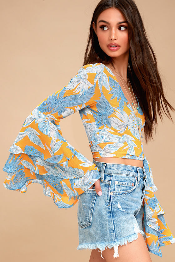 Cabana Queen Golden Yellow Tropical Print Tie-Front Crop Top 2