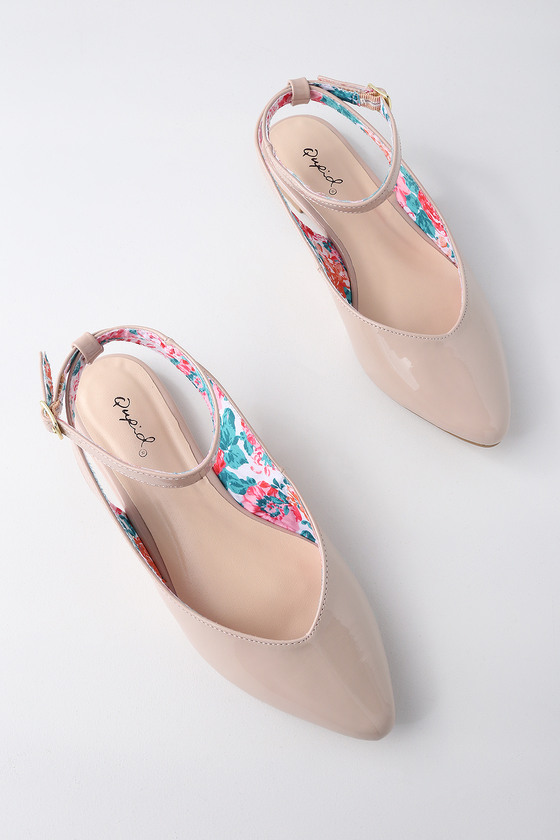 nude flats with black toe