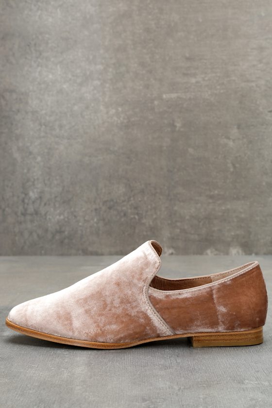 by Steve Madden Adrianna Blush Velvet Loafers 8
