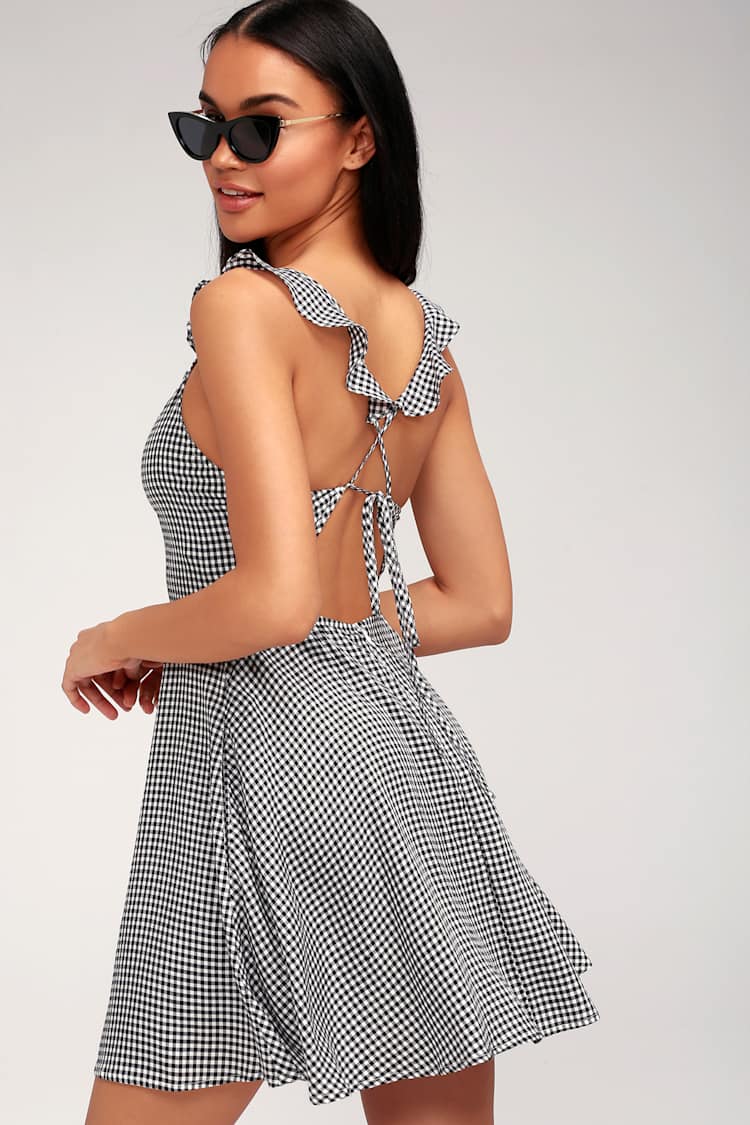 Cute Black and White Gingham Dress - Backless Skater Dress - Lulus