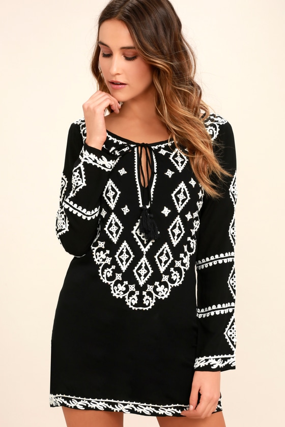 black long sleeve embroidered dress