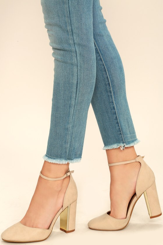 chunky heel nude heels