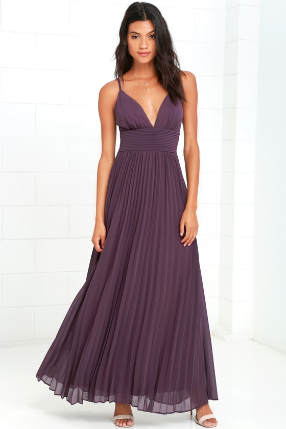stunning dusty purple dress  pleated maxi dress  purple