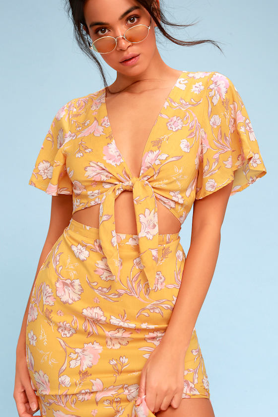 Bohemian Rhapsody Yellow Floral Print Tie-Front Maxi Dress 5