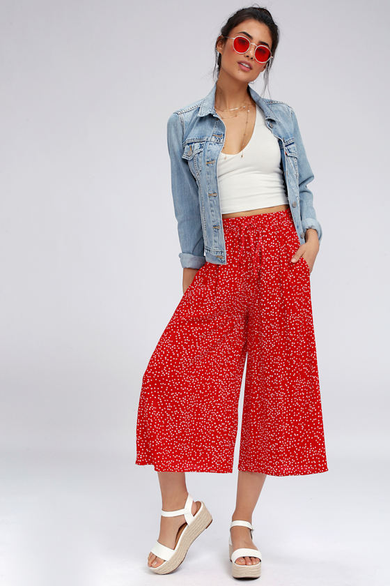 Reach for the Sky Red Star Print Drawstring Culotte Pants 1