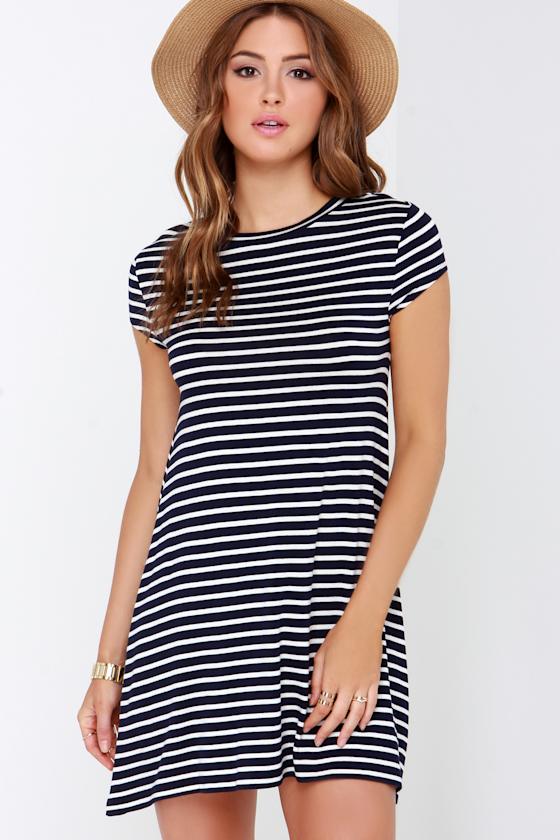 Last Minute Navy Blue Striped Dress 9