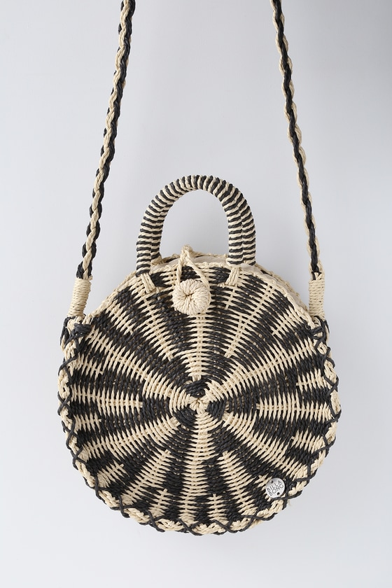 Soak It Up Washed Black and Beige Round Woven Tote