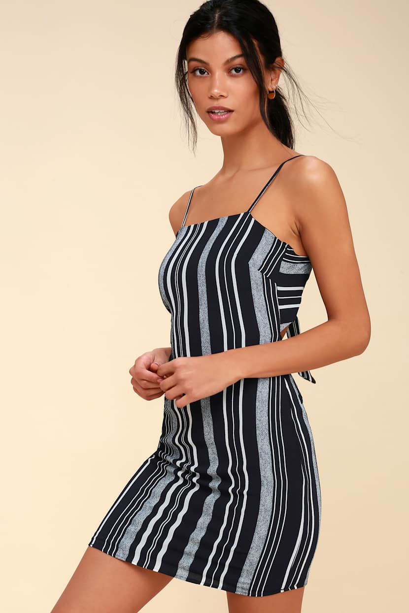 knee length dresses for ladies Sail to Sable Navy & White Stripe Short Sleeve Fit & Flare Tunic Dress Navy/White Stripe / XXS / SU2317