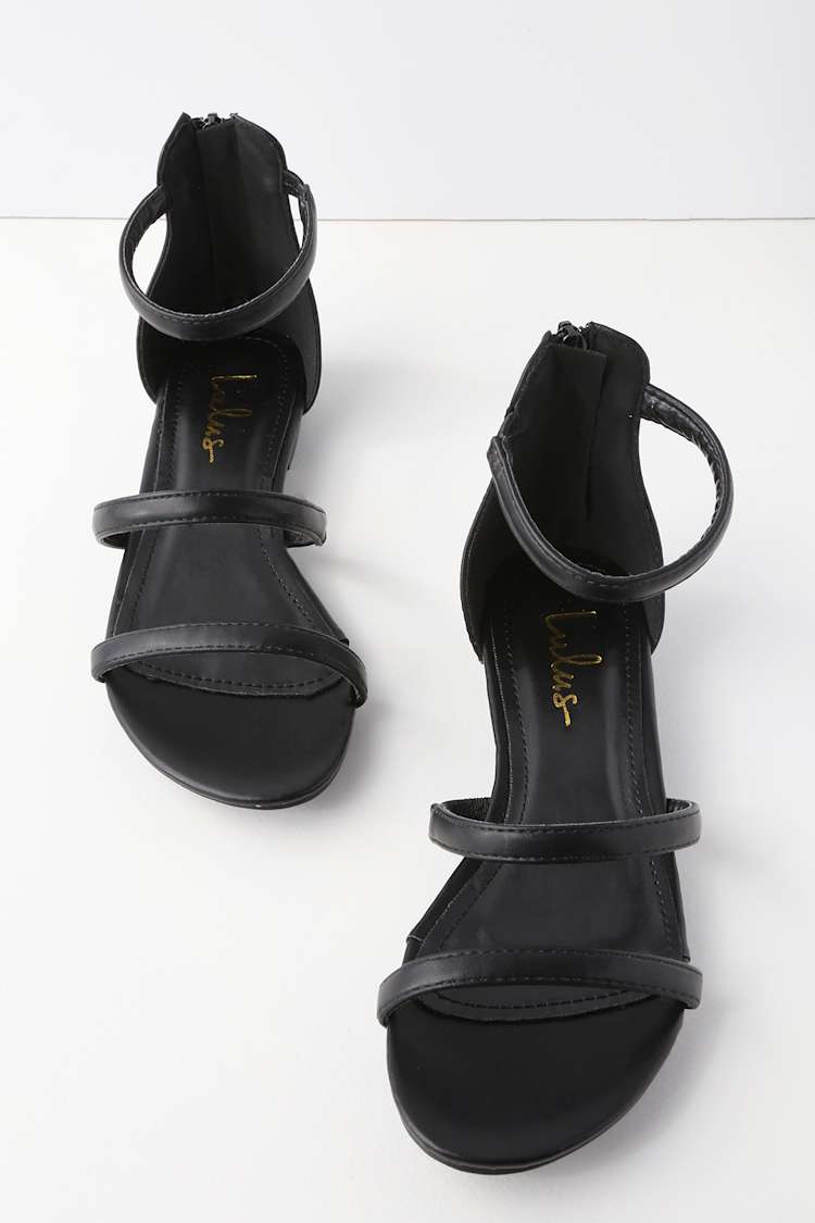 black dress sandals flat Gucci Black Button Front Dress with Heart Cut-Out Detail and Pleated S   Sellier