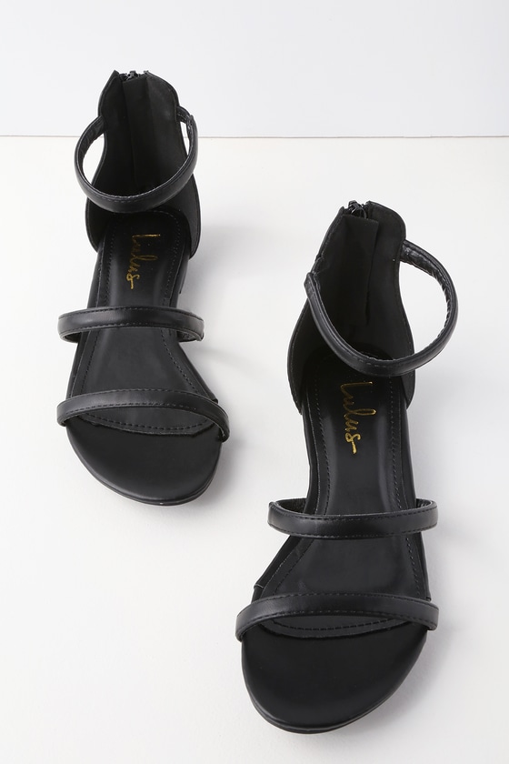 plain black sandals flat