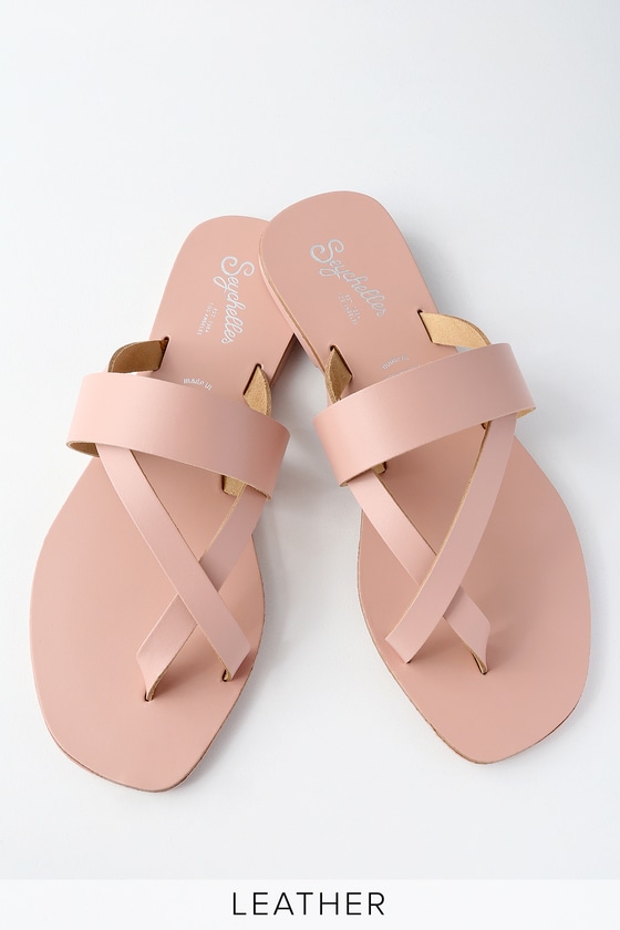 flat sandals pink