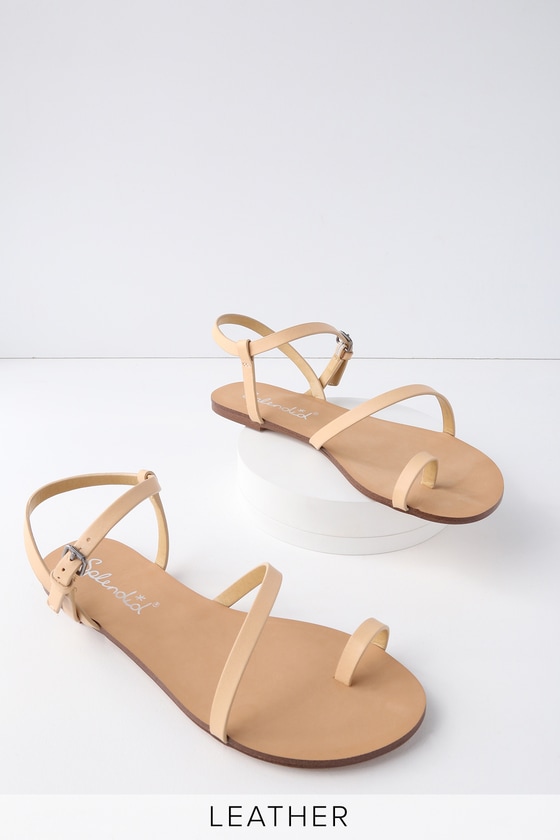 Splendid Flower - Sand Flat Sandals - Toe Loop Sandals - Lulus