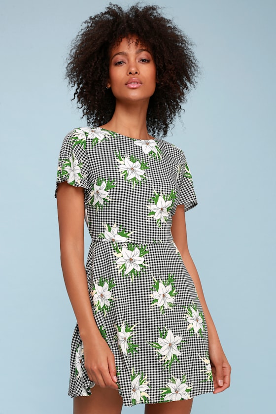 Picnic Please Black and White Gingham Floral Print Dress 2