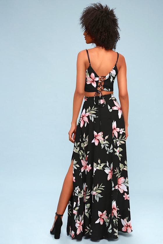 Barefoot at the Beach Black Floral Print Two-Piece Maxi Dress 10