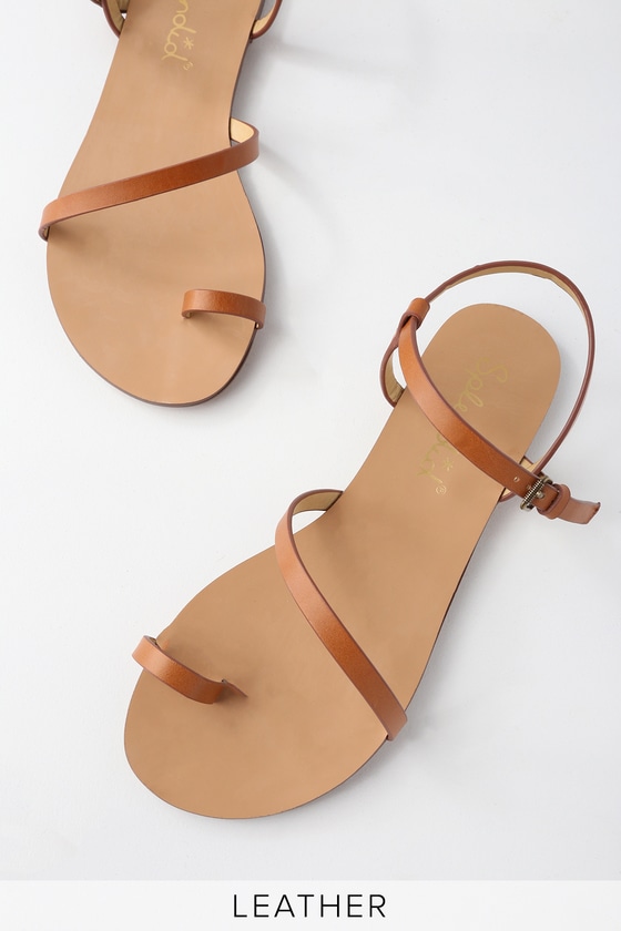 Flower Cognac Leather Flat Sandals