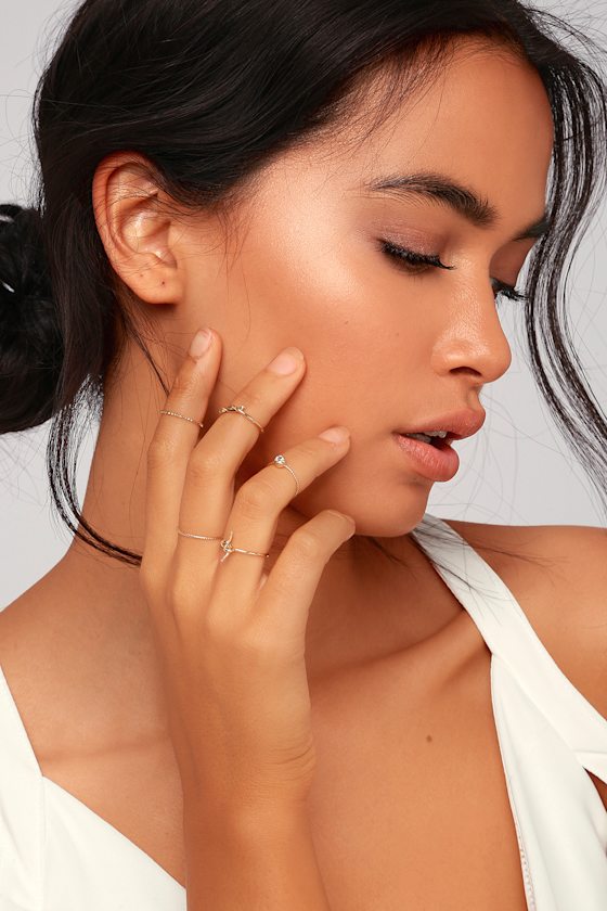 Not Knot Down Gold Ring Set 4