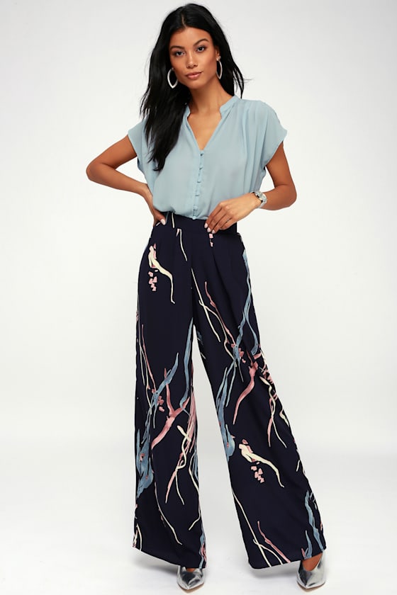 Carlton Light Blue Button-Up Top 3