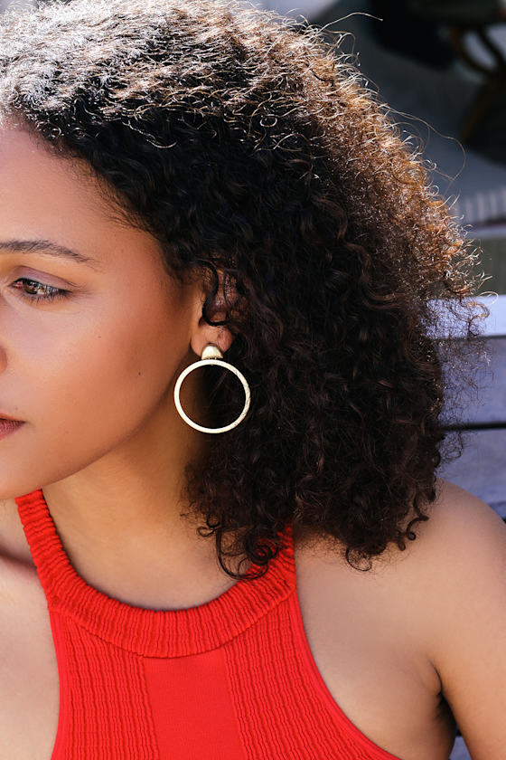 Wila Gold Earrings 1