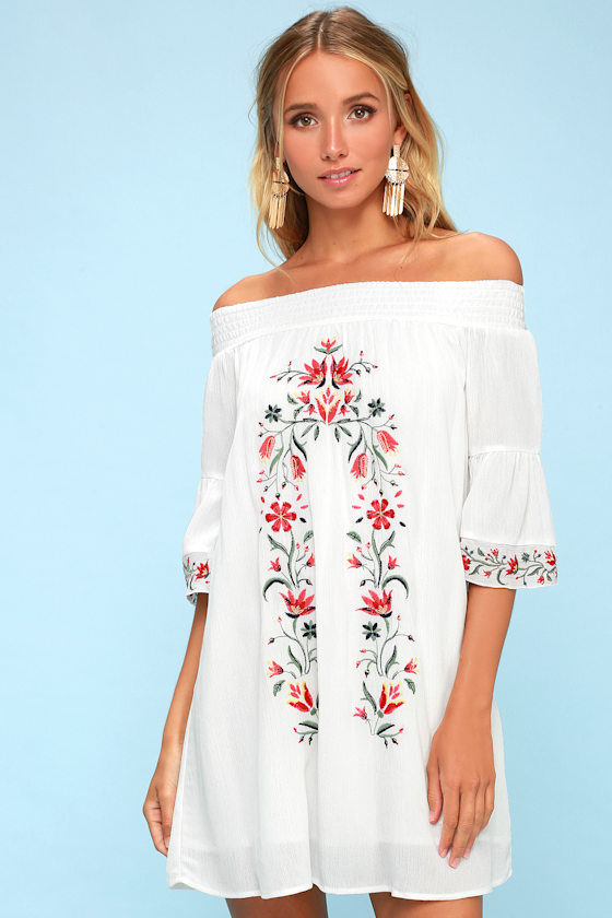 Taryn White Embroidered Off-the-Shoulder Shift Dress 3