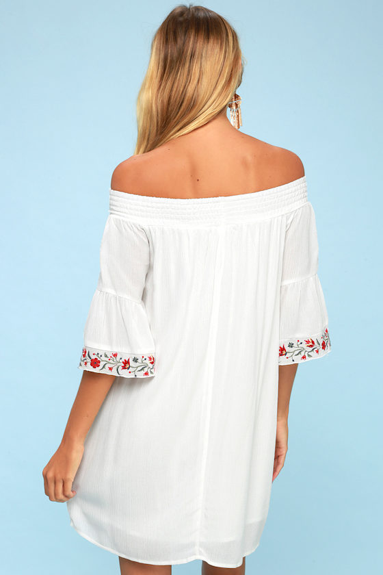 Taryn White Embroidered Off-the-Shoulder Shift Dress 4