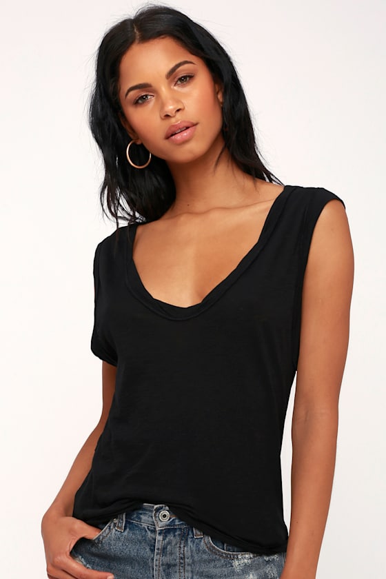 T-shirt Free People Cleo - Rouge - Taille Small (PS) - Neuf Sans étiquettes - Col V Sans Manches
