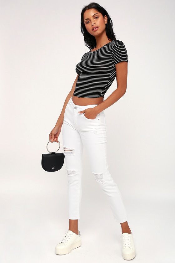 white distressed skinny jeans