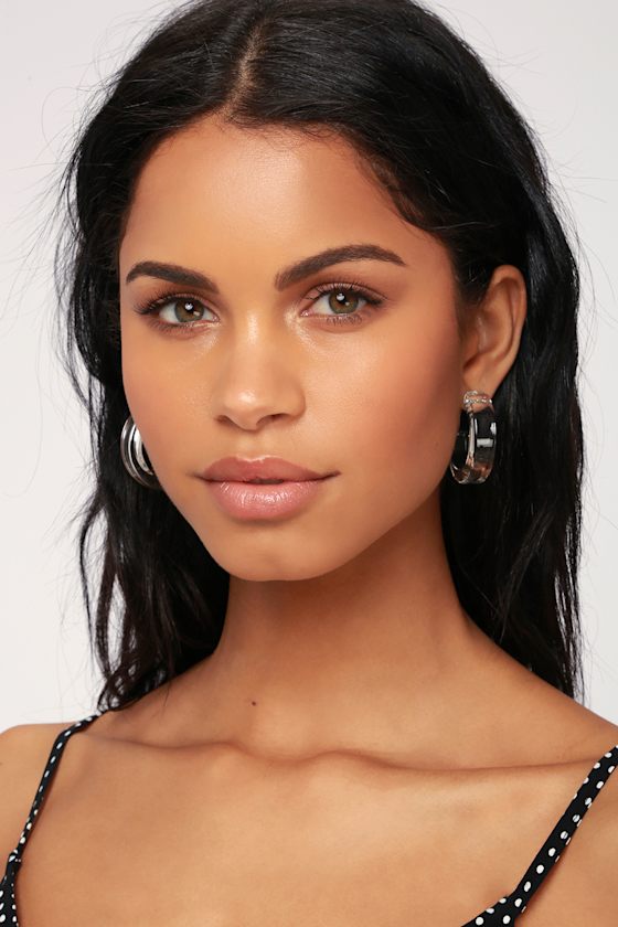Lucite Unseen Clear Lucite Hoop Earrings 1