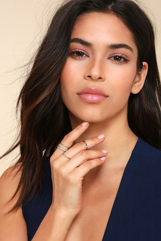 Truly Lovely Silver Rhinestone Ring Set 4