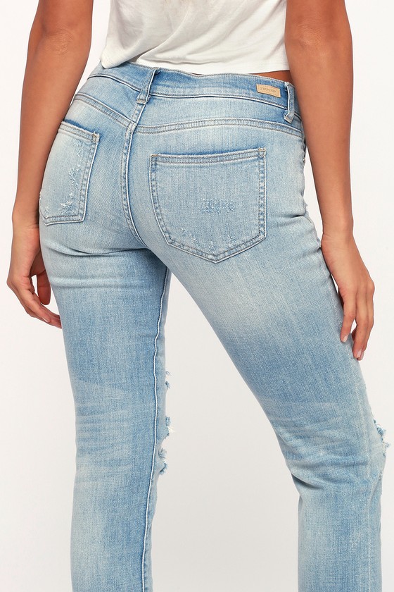 distressed boyfriend jeans