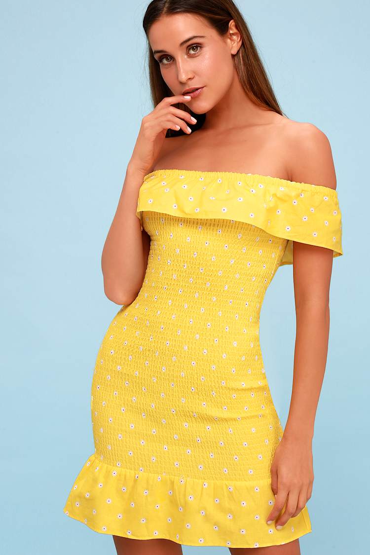 The Fifth Label Fiesta - Yellow Floral Print Smocked Dress