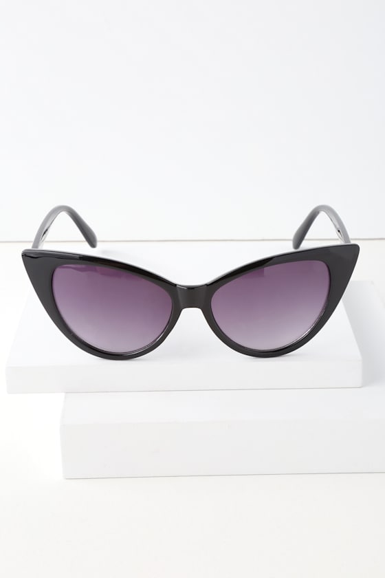 Check Meow-t Black Cat-Eye Sunglasses 3
