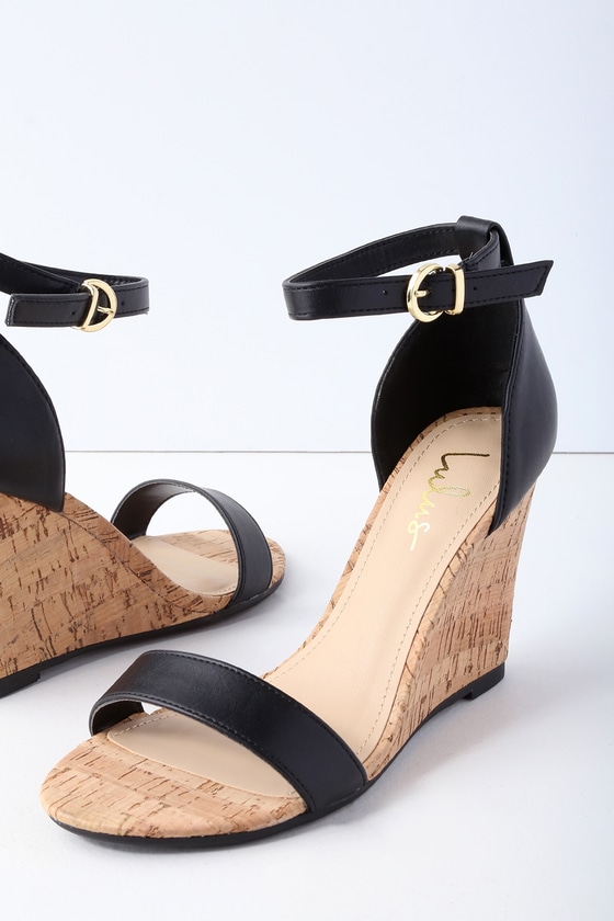 black wedges with buckle