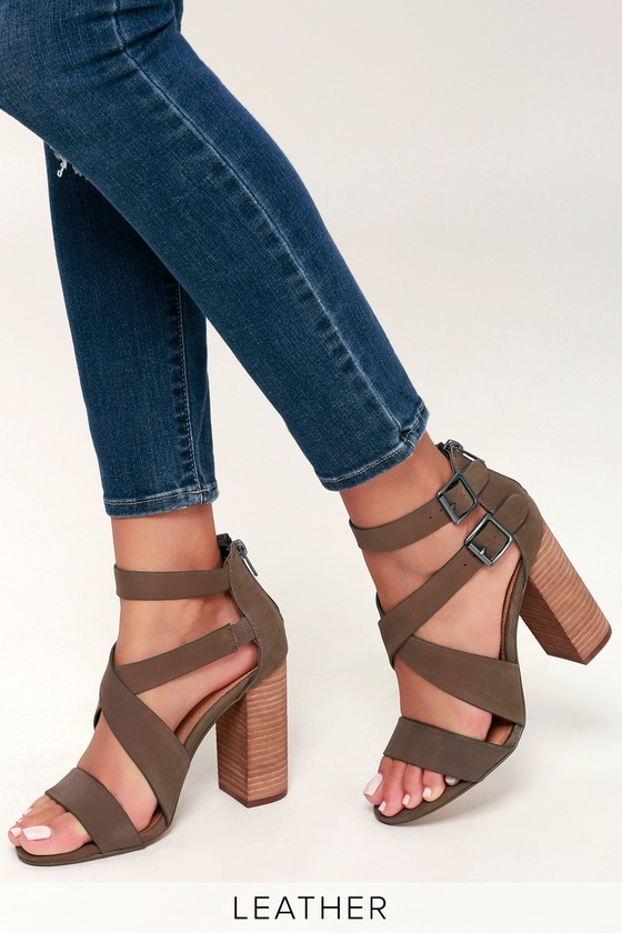 sundance sandal steve madden