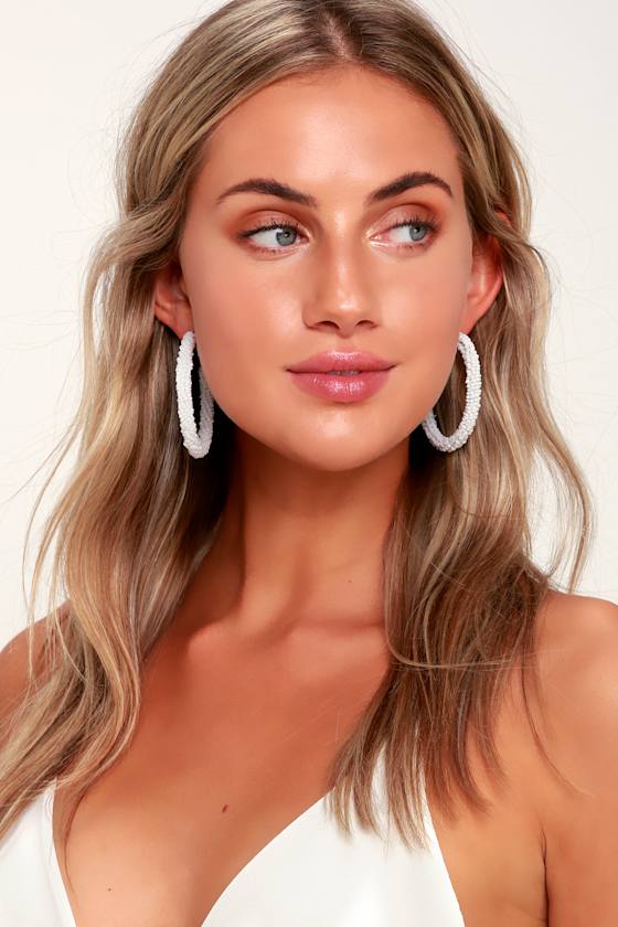 MUMBO JUMBO HOOP EARRINGS, RESORT WHITE