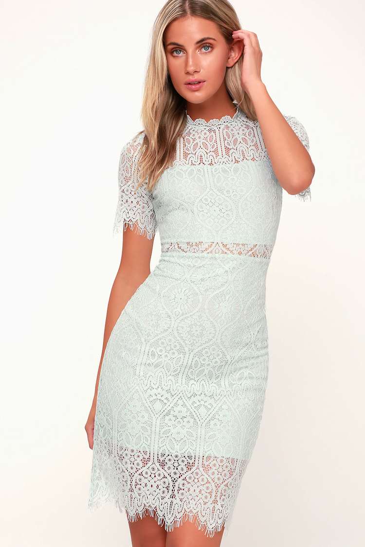chinese dress ladies Dave & Johnny 11762 Size 2 Mint Short Sequin Lace Homecoming Dress Sheer Slit Formal Gown main image 0