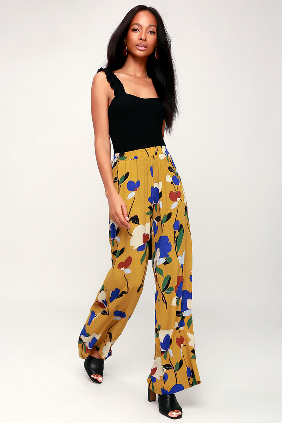 frozen yellow pants