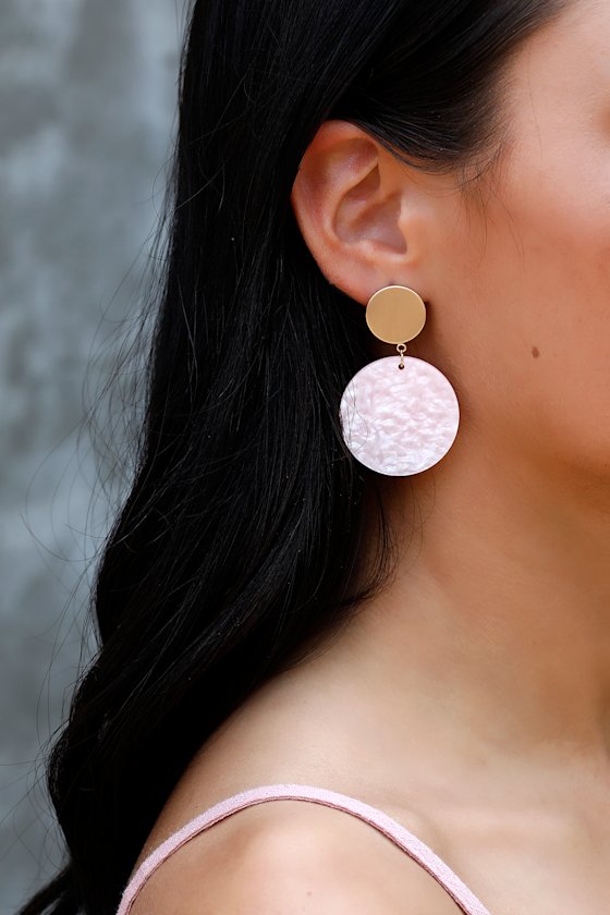 Round and Round Gold and Pink Earrings 1