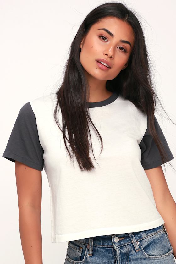 white and grey tee