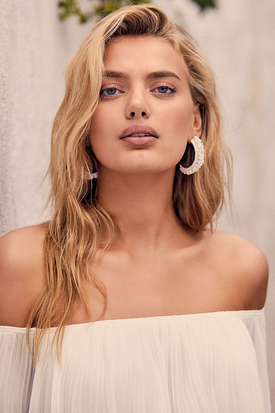 Make It Gleam Gold and White Beaded Hoop Earrings 4