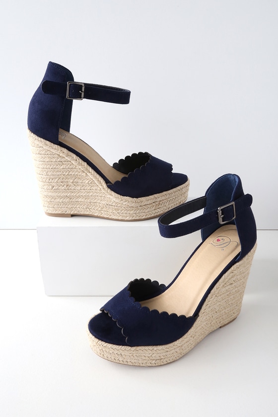 navy wedges